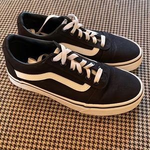 Vans Old Skool sneakers like new!